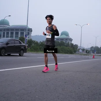 Runner Photo 7208145