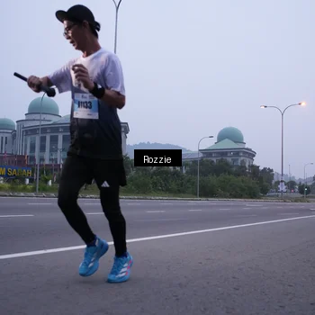 Runner Photo 7208251