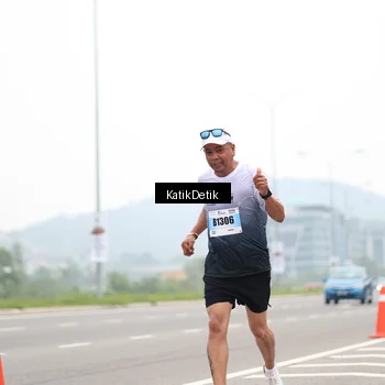 Runner Photo 7208302