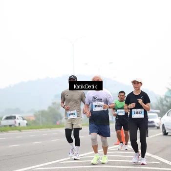 Runner Photo 7208328