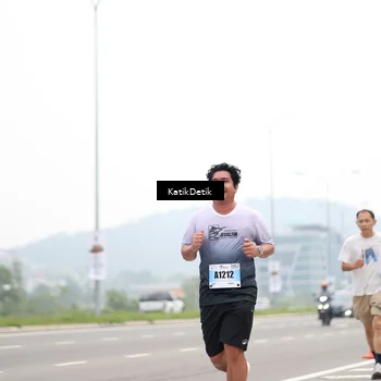 Runner Photo 7208404