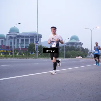 Runner Photo 7208443