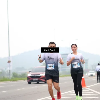 Runner Photo 7208486