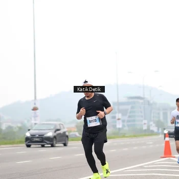 Runner Photo 7208557