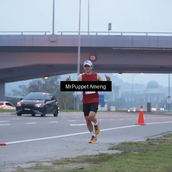 Runner Photo 7208608