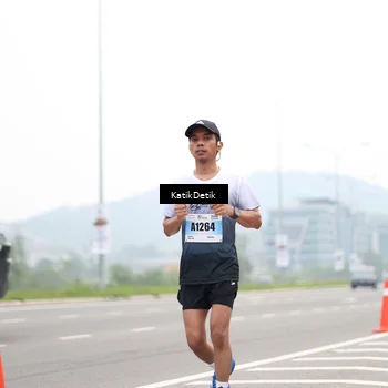 Runner Photo 7208613