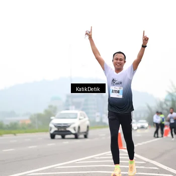 Runner Photo 7208615