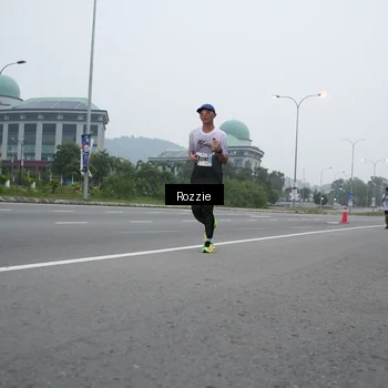 Runner Photo 7208640