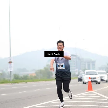 Runner Photo 7208674