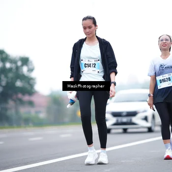 Runner Photo 7208676