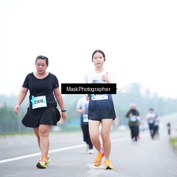 Runner Photo 7208687