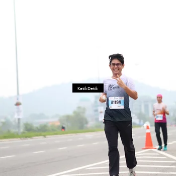 Runner Photo 7208773