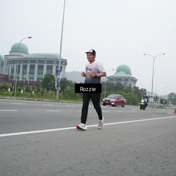 Runner Photo 7208796