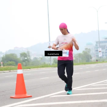 Runner Photo 7208853
