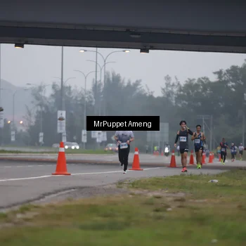 Runner Photo 7209020