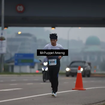 Runner Photo 7209024