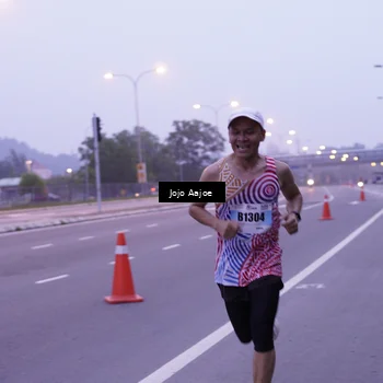 Runner Photo 7209039