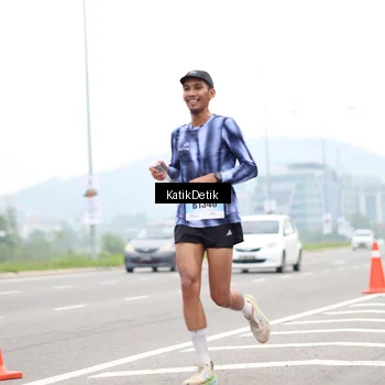 Runner Photo 7209047