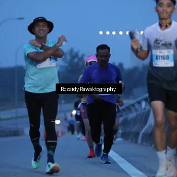 Runner Photo 7209058