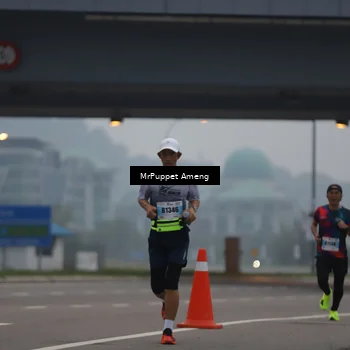 Runner Photo 7209065