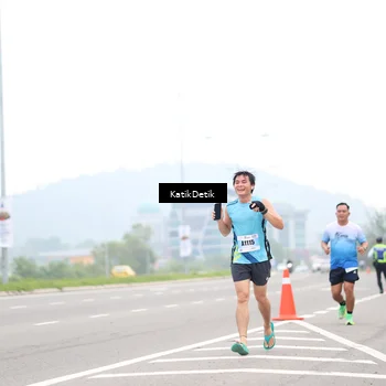 Runner Photo 7209066
