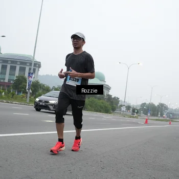 Runner Photo 7209073