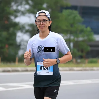 Runner Photo 7209075