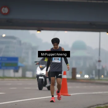 Runner Photo 7209096