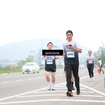 Runner Photo 7209142
