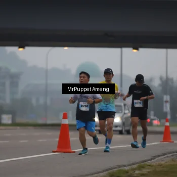 Runner Photo 7209196
