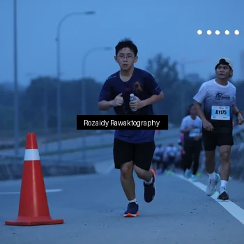 Runner Photo 7209235