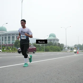 Runner Photo 7209240