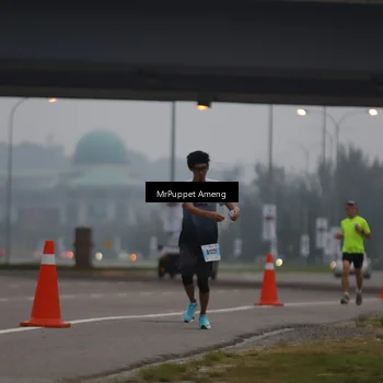 Runner Photo 7209263