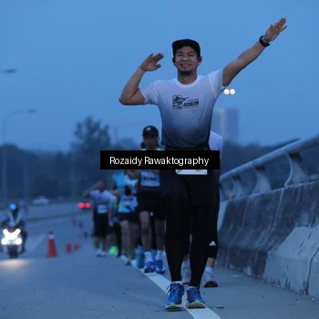 Runner Photo 7209284