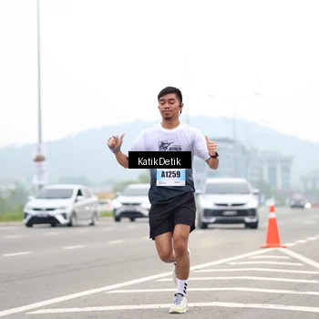 Runner Photo 7209292