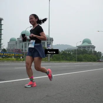 Runner Photo 7209304