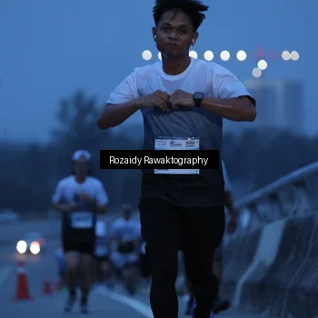 Runner Photo 7209331