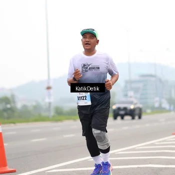 Runner Photo 7209333