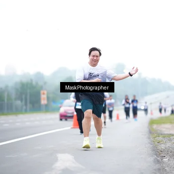 Runner Photo 7209343