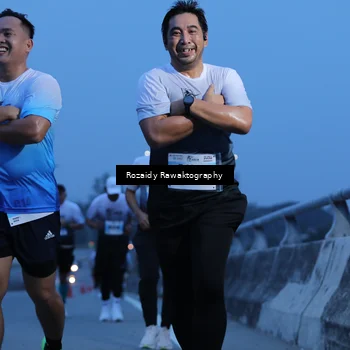 Runner Photo 7209355