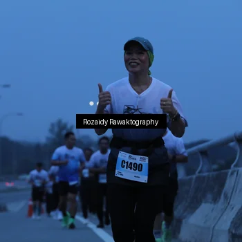 Runner Photo 7209375
