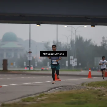 Runner Photo 7209400