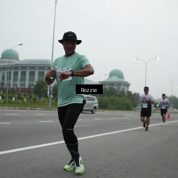 Runner Photo 7209415