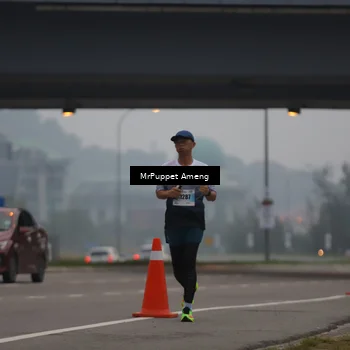 Runner Photo 7209453