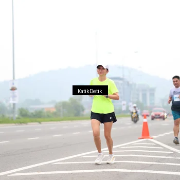 Runner Photo 7209474