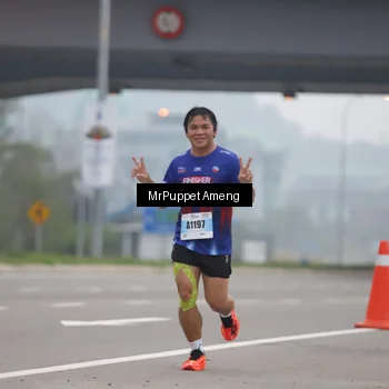 Runner Photo 7209475