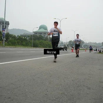 Runner Photo 7209493