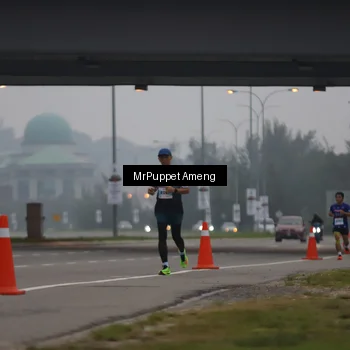Runner Photo 7209535