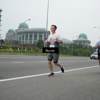 Runner Photo 7209621
