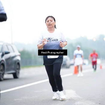 Runner Photo 7209636